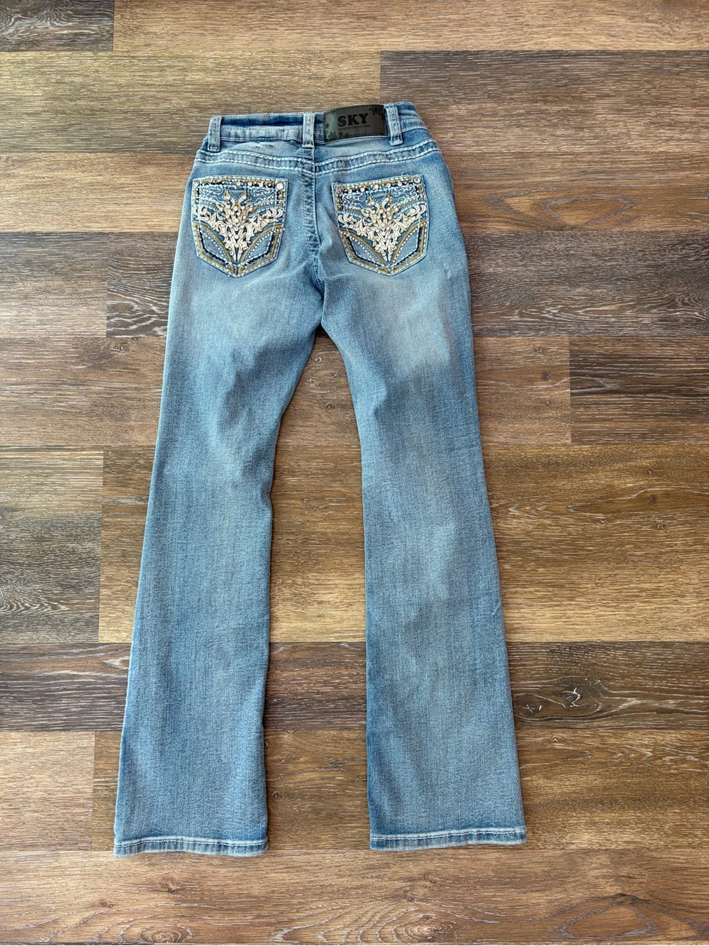 Sky Premium Collection embellished jeans straight leg size 00 full length 35”